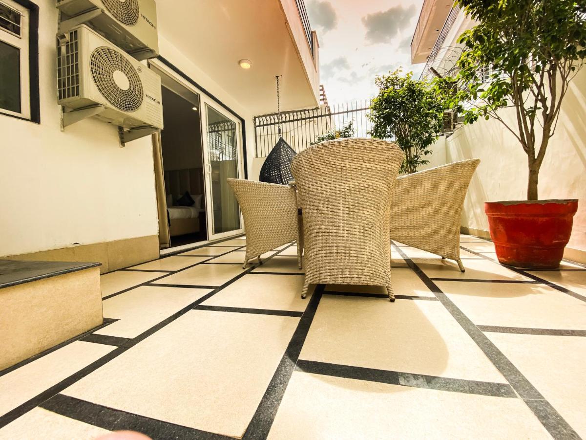 Sky Suites Gurgaon Eksteriør billede