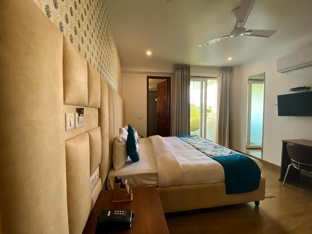 Sky Suites Gurgaon Eksteriør billede